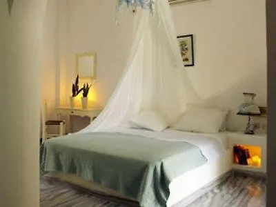 Bellonias فندق Kamári