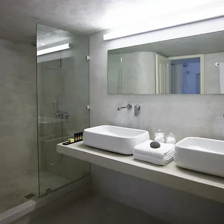 Bellonias Hotel 4*