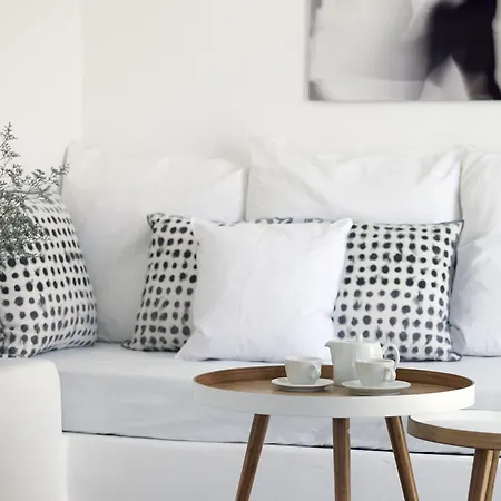 מלון Bellonias Kamári