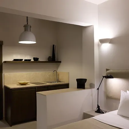 Bellonias Hotel 4*