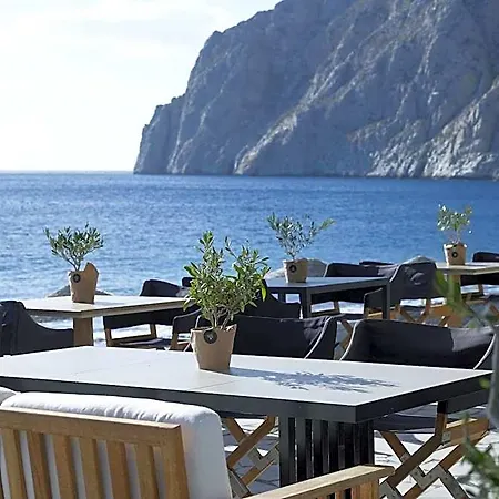 Bellonias 4* Kamári