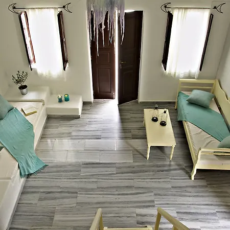 Bellonias Hotel