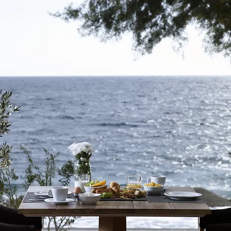 Otel Bellonias Kamári