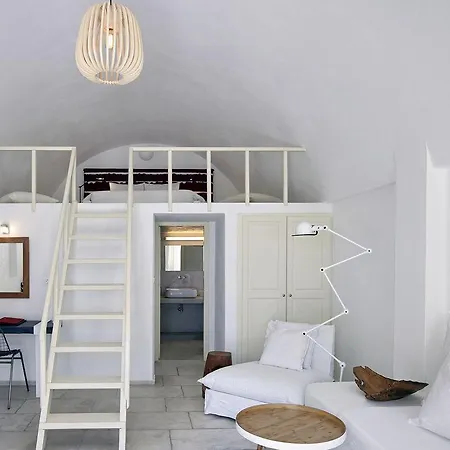 Bellonias 4* Kamári