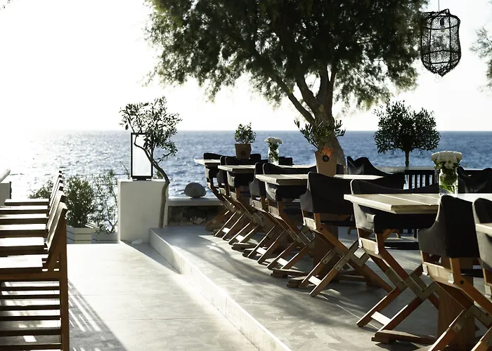 Bellonias 4* Kamári