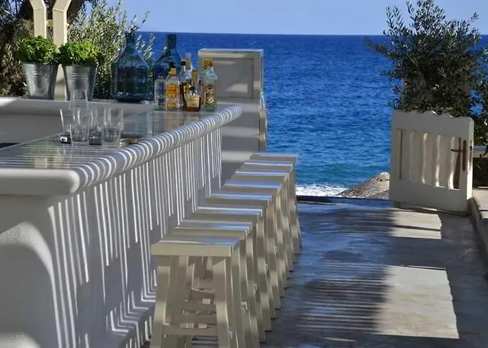 贝罗尼亚斯别墅