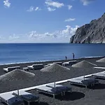 Bellonias Kamári