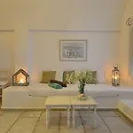 Bellonias Hotel 4*